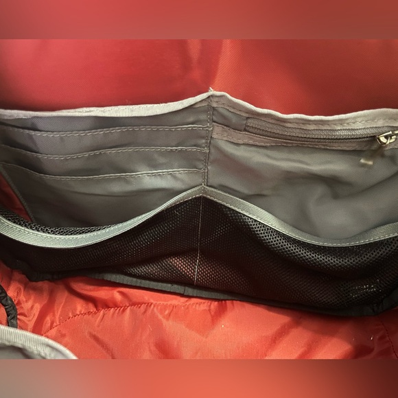 North Face Laptop Bag - Picture 3 of 4